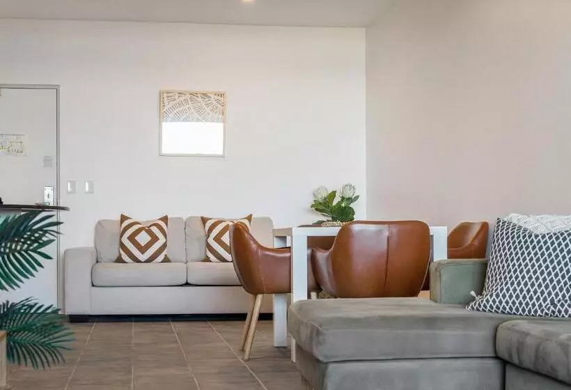 海の見える1ベッドルームアパートメント, Lennox Holiday Apartments