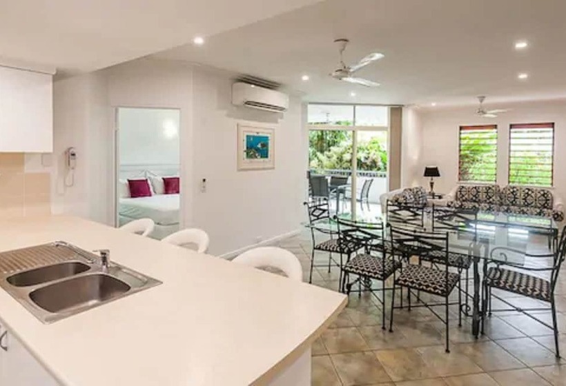 ２ベッドルームアパートメント, Oasis At Palm Cove