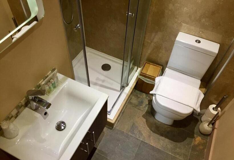 חדר סטנדרט, Thatched Cottage