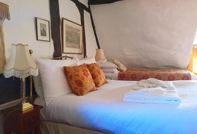 חדר סופריור, Thatched Cottage