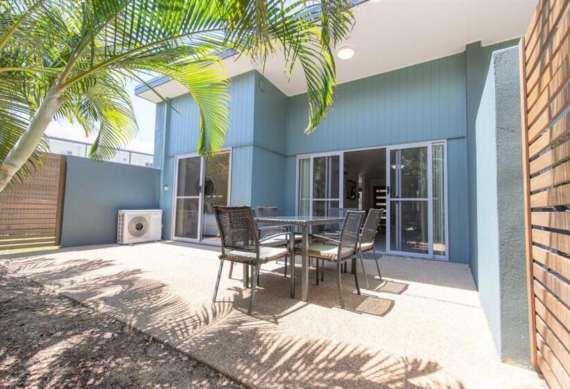 بنجلو عائلى, Rosslyn Bay Resort Yeppoon