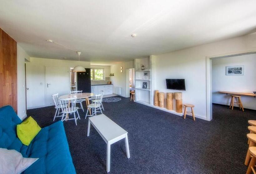 آپارتمان 2 خوابه, Krokus