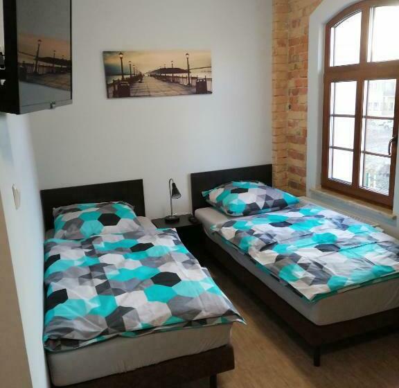 Номер Стандарт, Noclegi Stara Wozownia