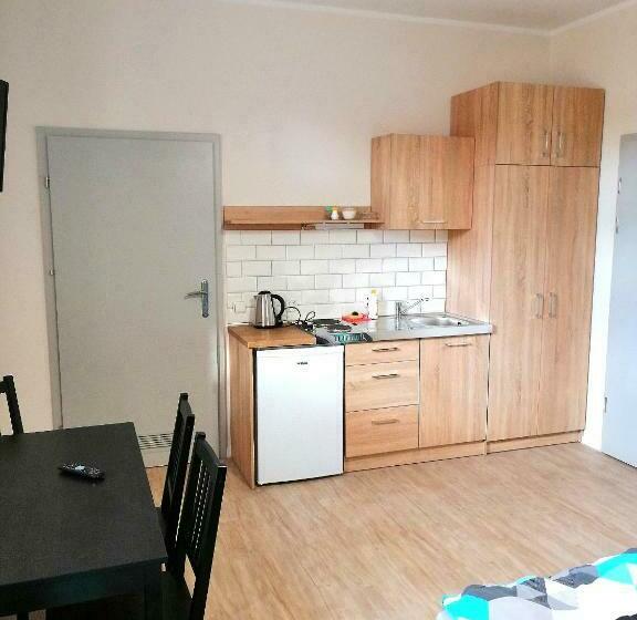 Номер Стандарт Трехместный, Noclegi Stara Wozownia