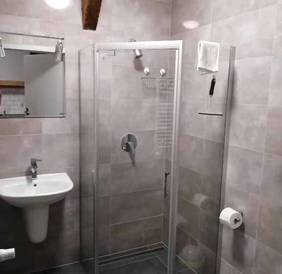 Номер Стандарт, Noclegi Stara Wozownia