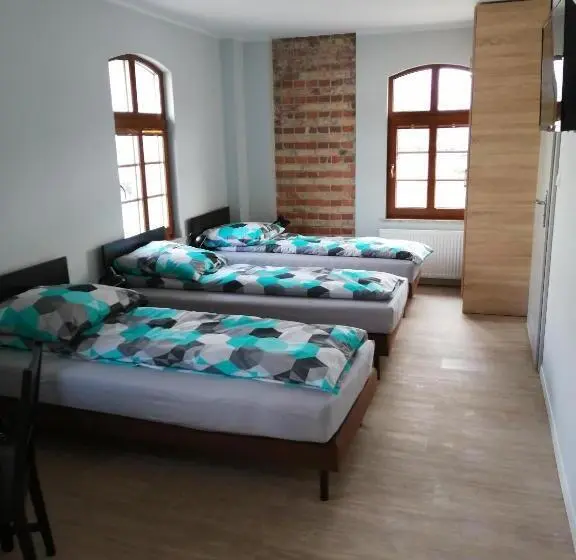 Standard Kolmen Hengen Huone, Noclegi Stara Wozownia