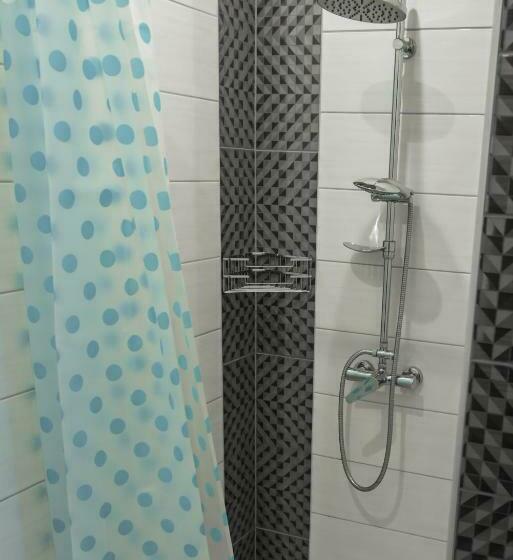 带共用浴室的标准房间, Rajska Oaza