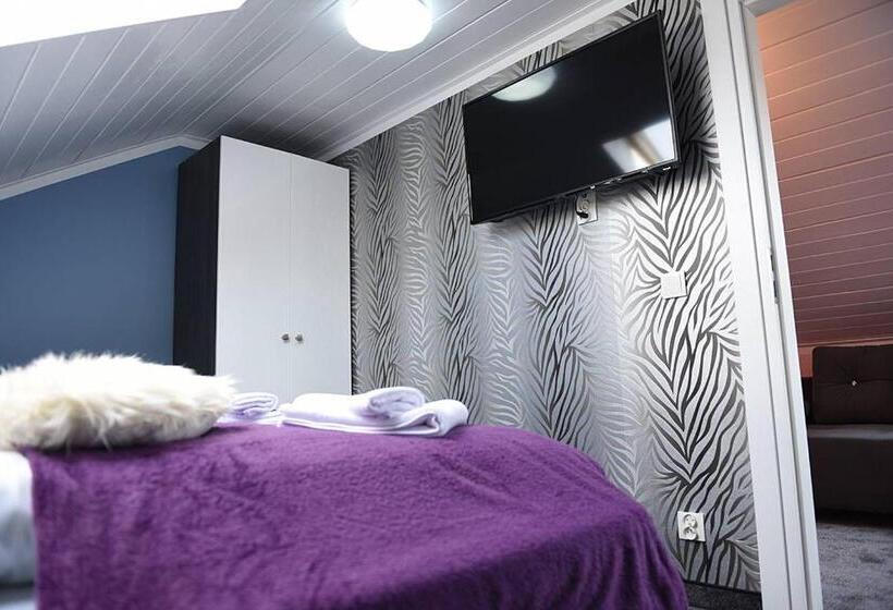 家庭套房, Rajska Oaza