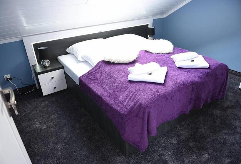 家庭套房, Rajska Oaza