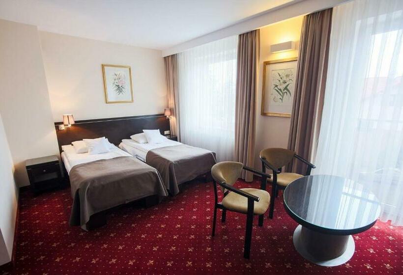 غرفة قياسية, Restauracja Hotel Vip