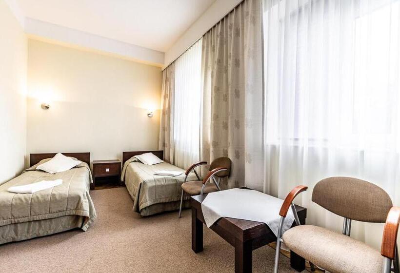 标准间, Zajazd Michałowo