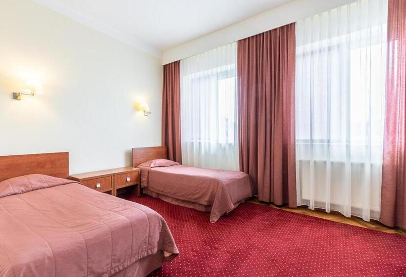 四人标准间, Zajazd Michałowo