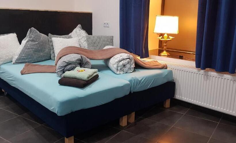 جناح سرير كينج, Apartamenty Premium Pretty Woman Self Check In 24h   Bytom Chorzów Katowice