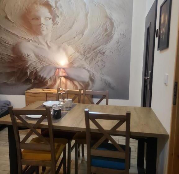 ジュニアスイート, Apartamenty Premium Pretty Woman Self Check In 24h   Bytom Chorzów Katowice