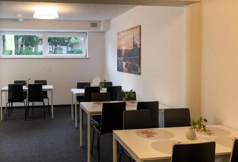 Klassiskt Trippelrum, City Rooms Szczecin