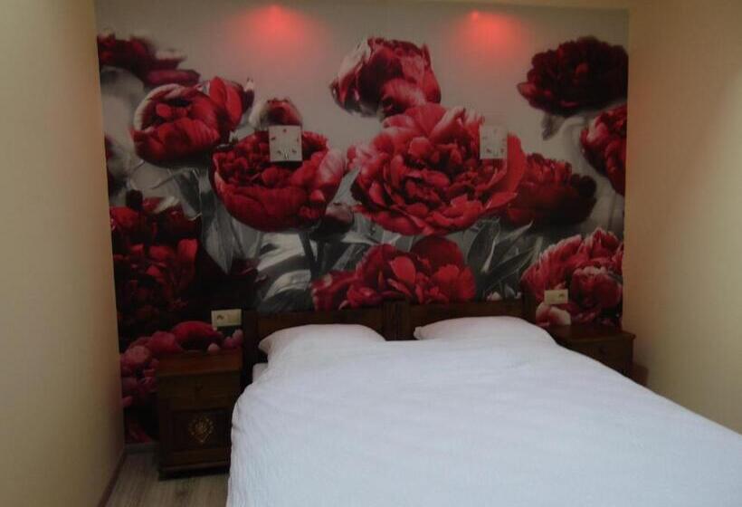 발코니가 있는 스위트, Gosciniec Pod Brzegiem