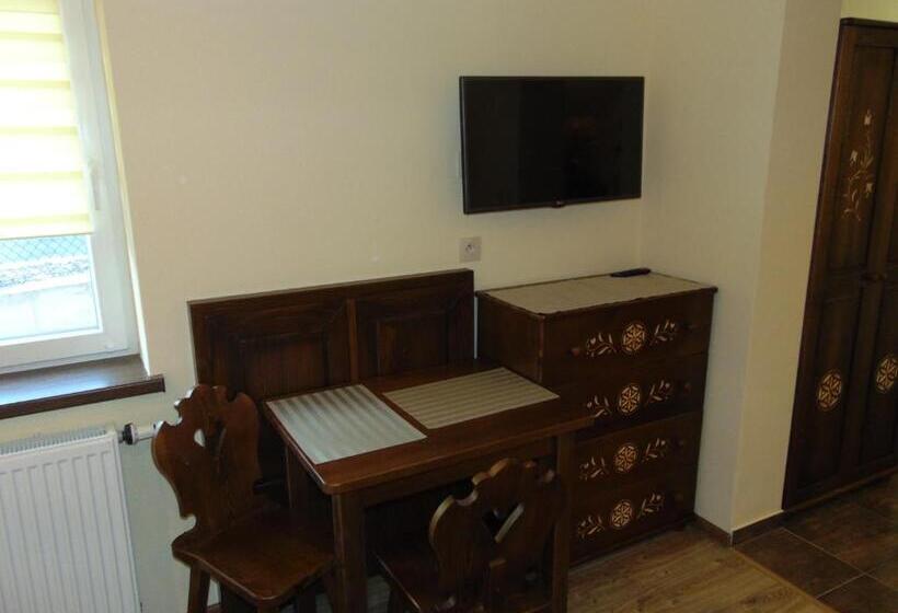 수피리어 룸, Gosciniec Pod Brzegiem