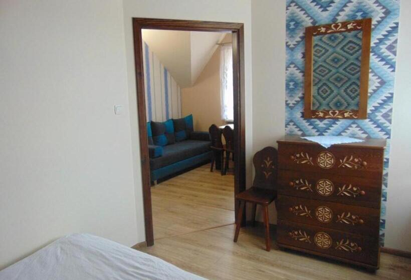 스탠다드 스튜디오, Gosciniec Pod Brzegiem