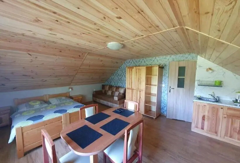 スタンダード4人部屋, Gosciniec Pod Brzegiem