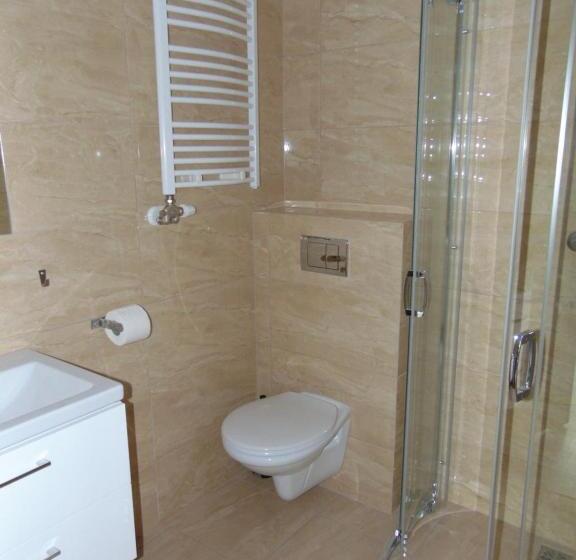 스탠다드 트리플 룸, Gosciniec Pod Brzegiem