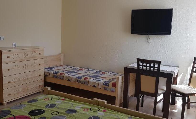 스탠다드 트리플 룸, Gosciniec Pod Brzegiem