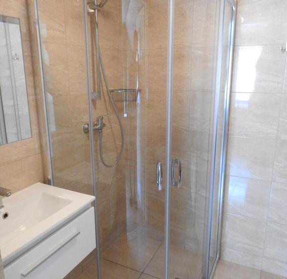 스탠다드 트리플 룸, Gosciniec Pod Brzegiem