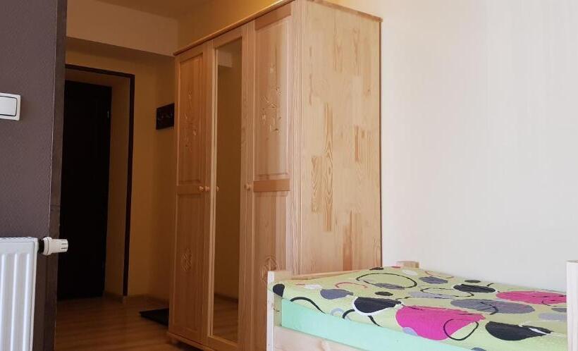 4인용 스탠다드 룸, Gosciniec Pod Brzegiem