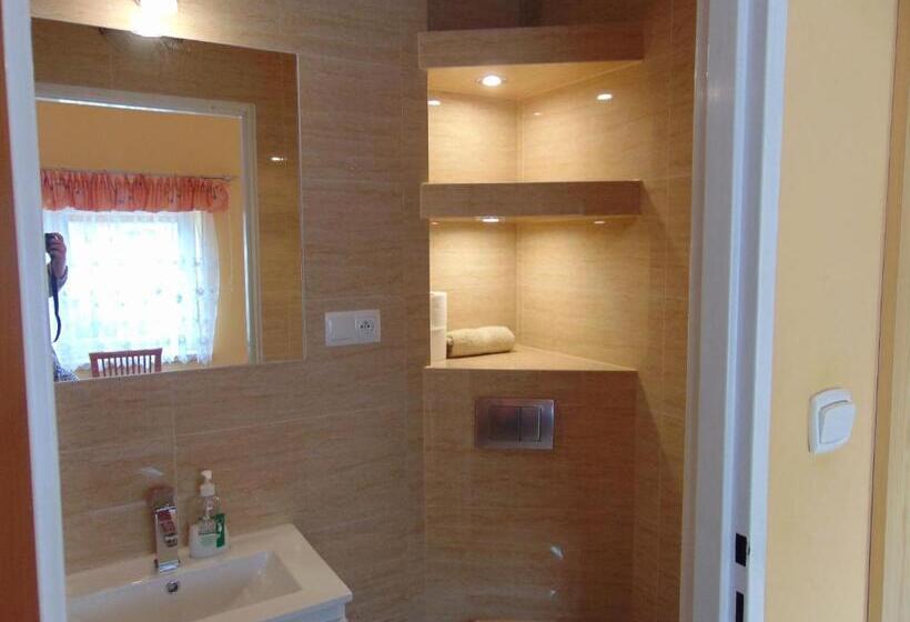 스탠다드 룸, Gosciniec Pod Brzegiem