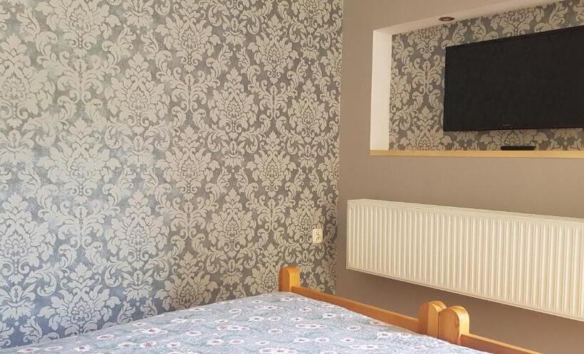 스탠다드 룸, Gosciniec Pod Brzegiem