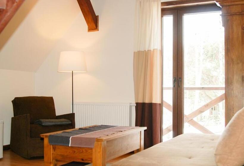 غرفة دوبلكس, Modryna   Modrzewiowy Dom