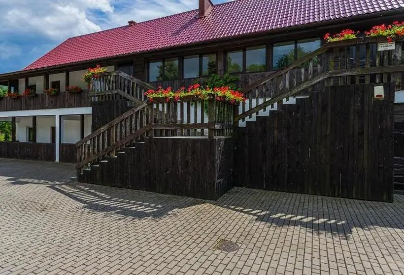 Standard-studio, Niebieska Tawerna