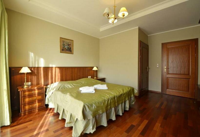 اتاق استاندارد, Poduszka Pensjonat Nad Rzeką