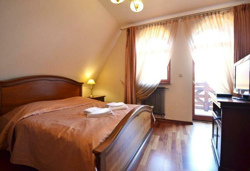 اتاق استاندارد, Poduszka Pensjonat Nad Rzeką