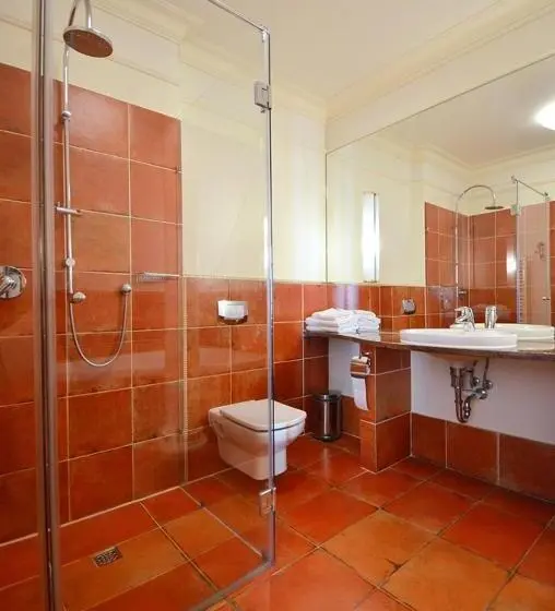 Duplex-huoneisto 1 Makuuhuone, Poduszka Pensjonat Nad Rzeką