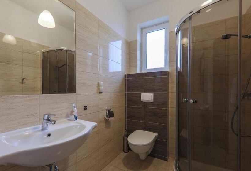 اتاق استاندارد با تخت بزرگ, Willa Miła