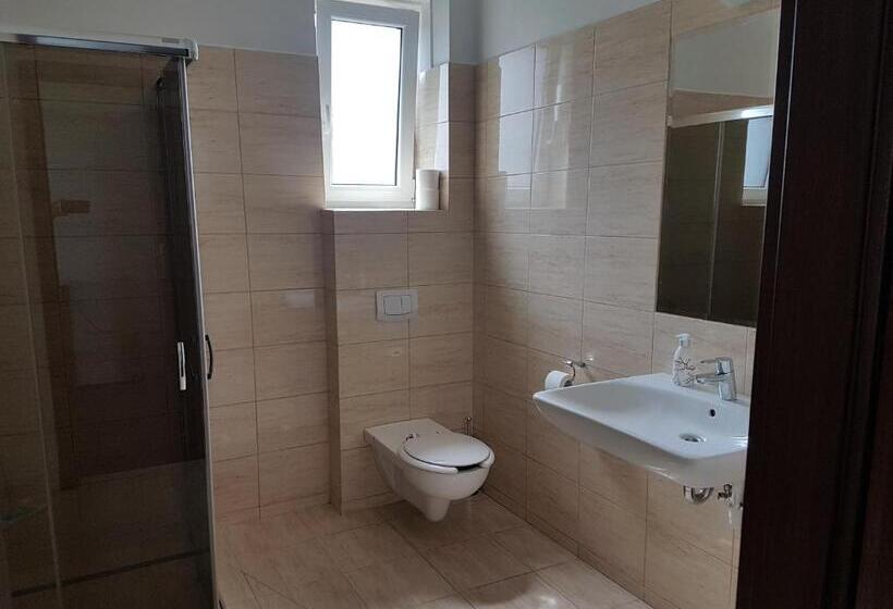 اتاق استاندارد با تخت بزرگ, Willa Miła