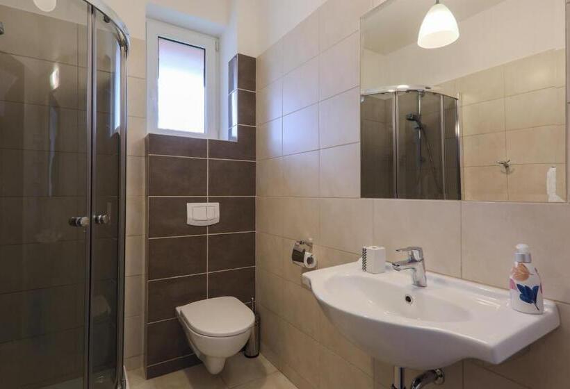 اتاق استاندارد با تخت بزرگ, Willa Miła