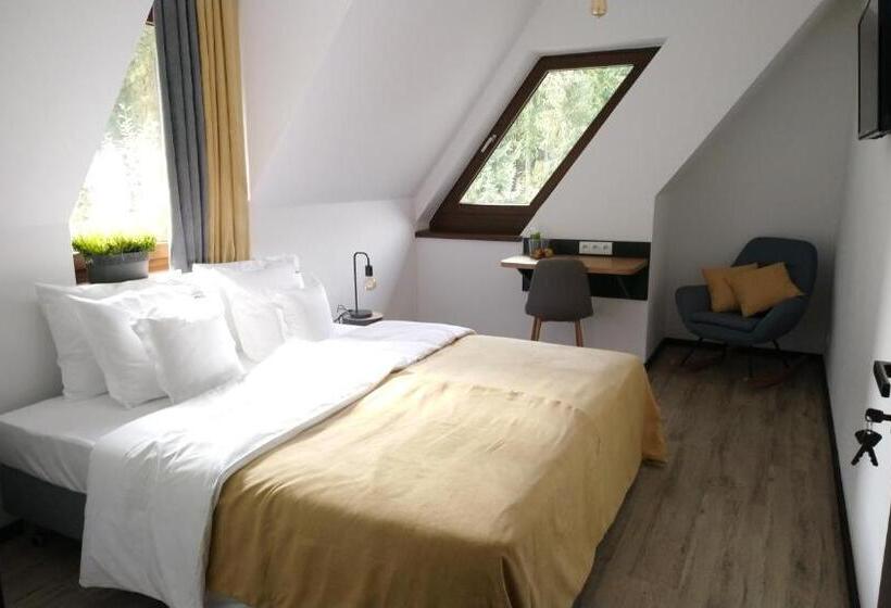 带大床的复式套间, Willowa Chata