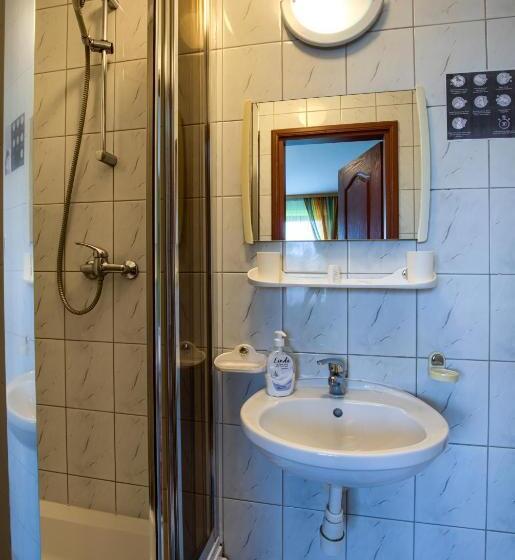 Номер Стандарт Вид на Озеро, Zajazd Czorsztyński