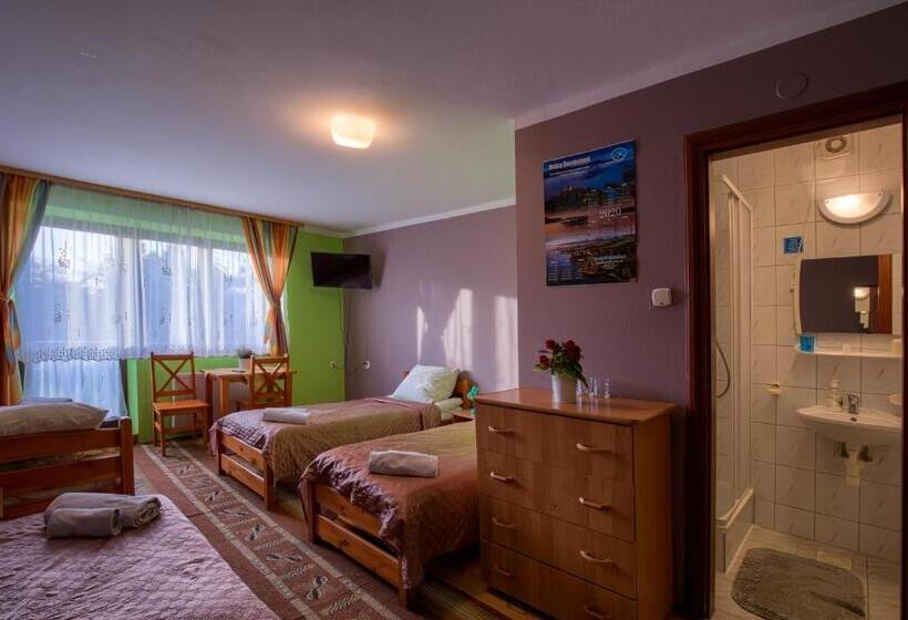 Четырехместный Номер Стандарт с Балконом, Zajazd Czorsztyński