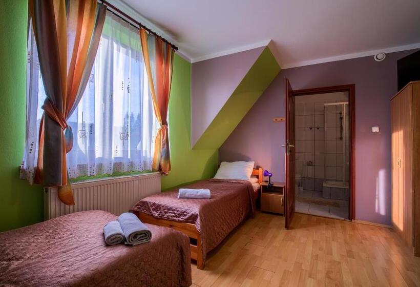 Трехместный Номер Стандарт с Балконом, Zajazd Czorsztyński