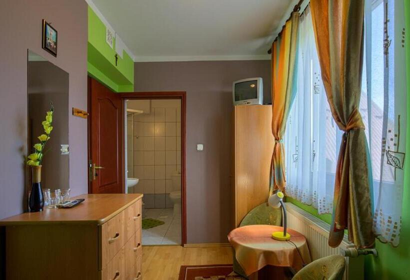 Номер Economy, Zajazd Czorsztyński