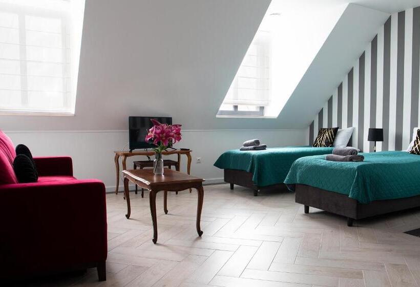חדר משפחתי, Czarna Dama Apartamenty
