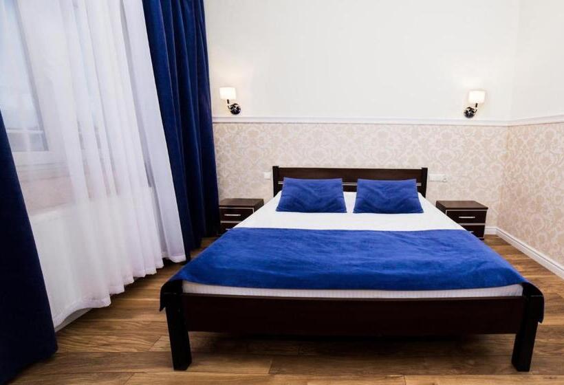 غرفة قياسية, Dwór Olimp