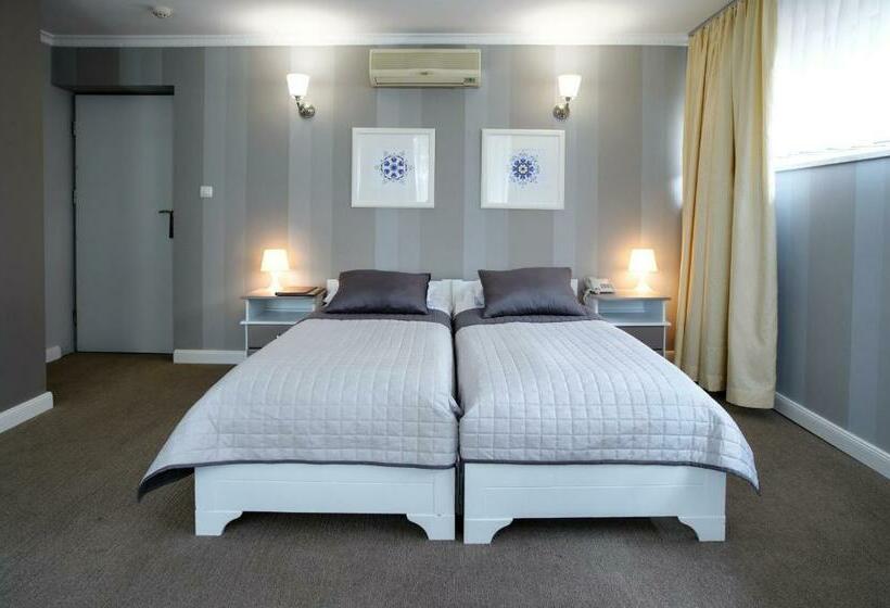 Студия Стандарт, Niedźwiadek