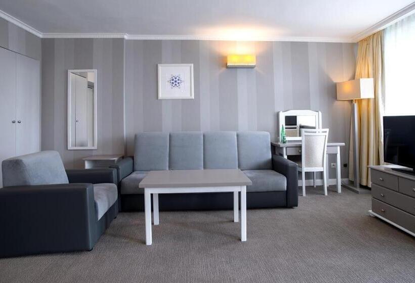 Номер Комфорт, Niedźwiadek