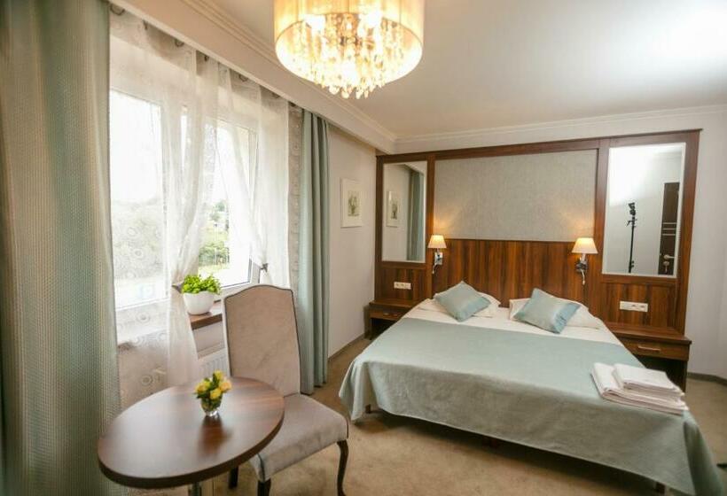 חדר דלוקס, Onyx