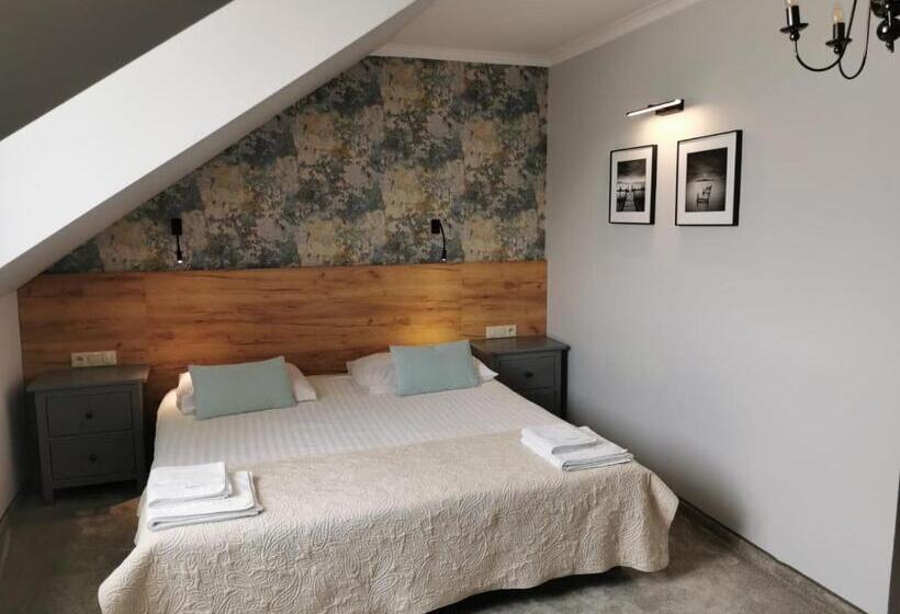 חדר דלוקס, Onyx