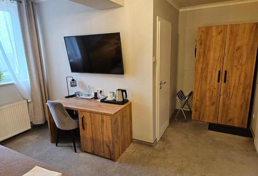 חדר דלוקס, Onyx