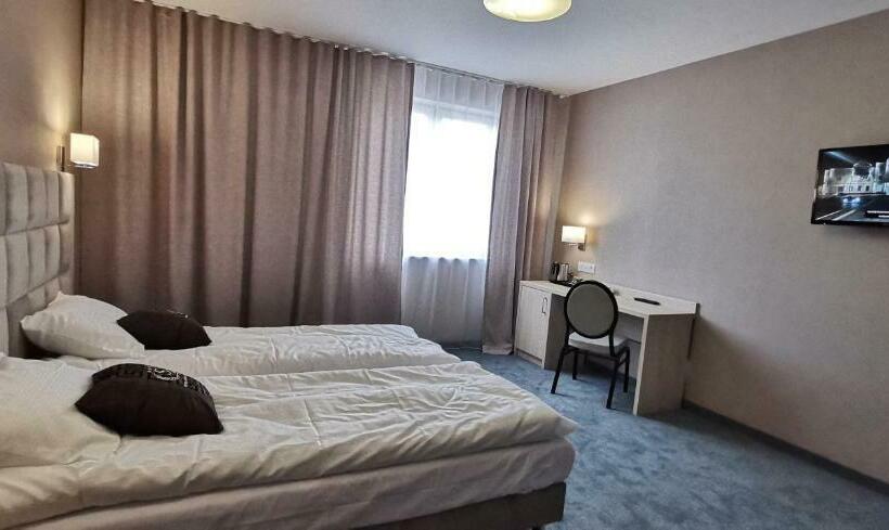 غرفة قياسية, Sevilla Gold